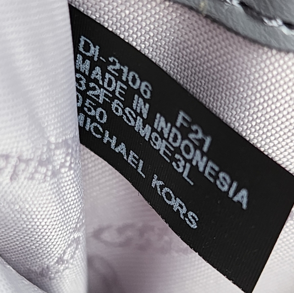 Michael Kors Jet Set Carryall MD Tote SET - Picture 9 of 11